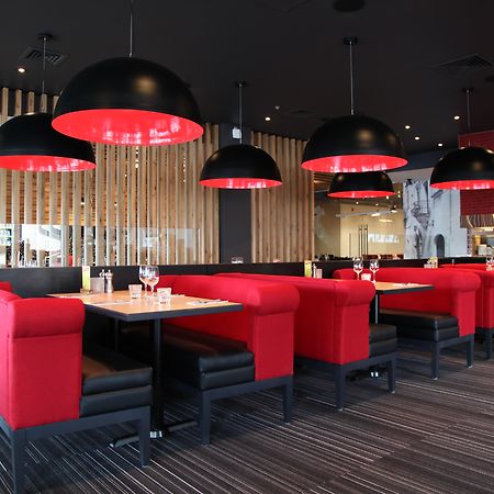 Holiday Inn Calgary South Conference Center 외부 사진