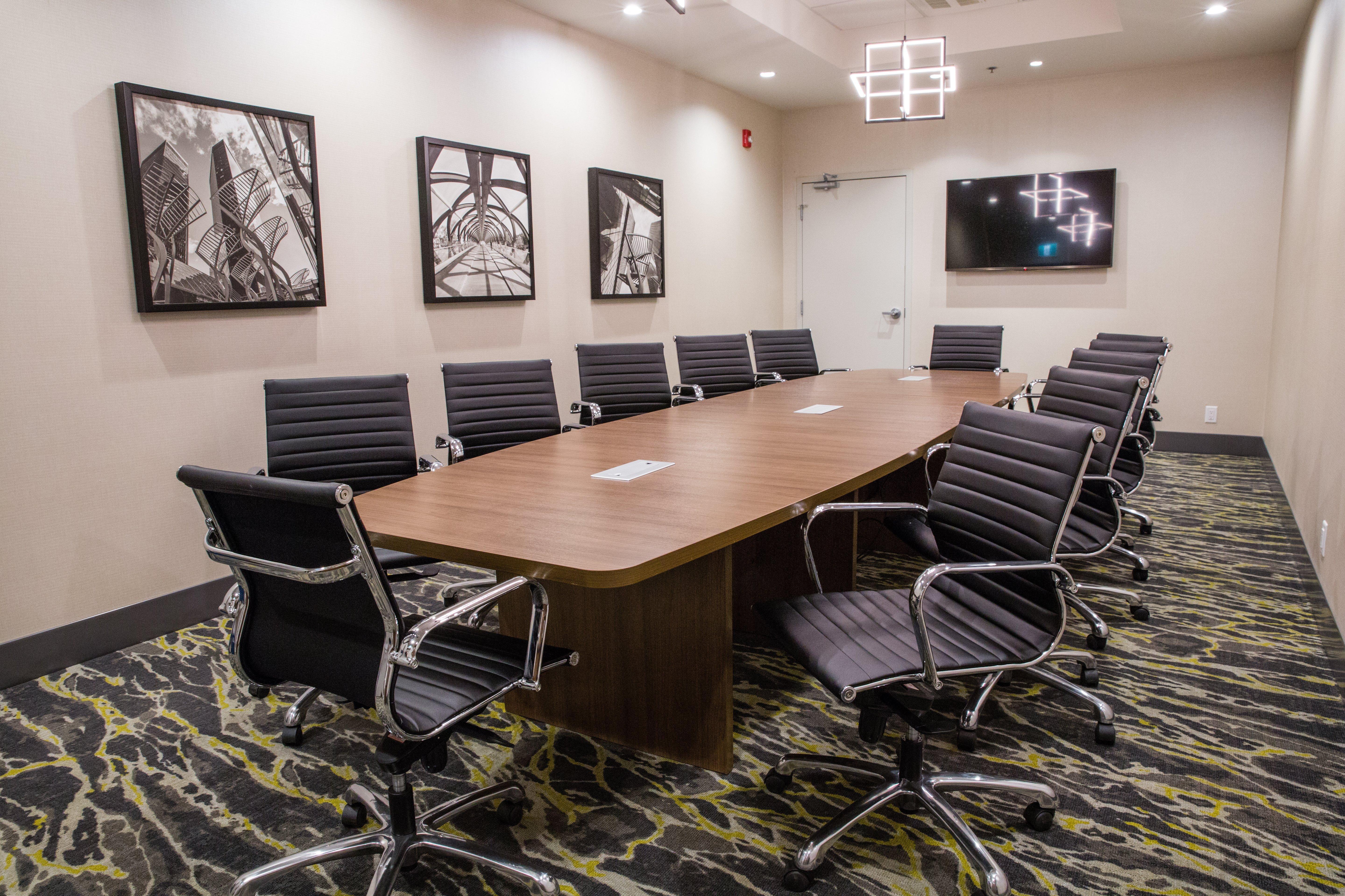 Holiday Inn Calgary South Conference Center 외부 사진