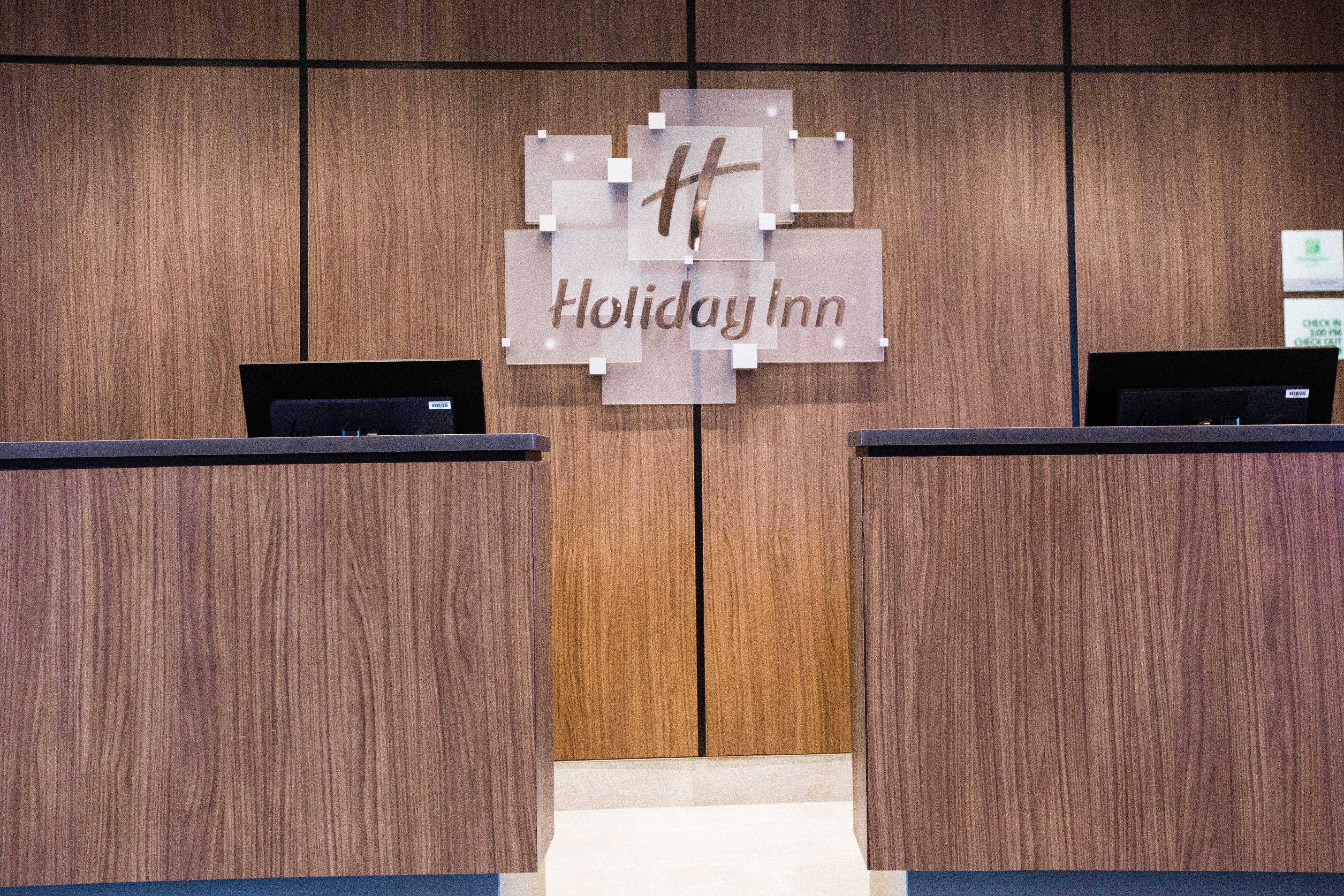 Holiday Inn Calgary South Conference Center 외부 사진