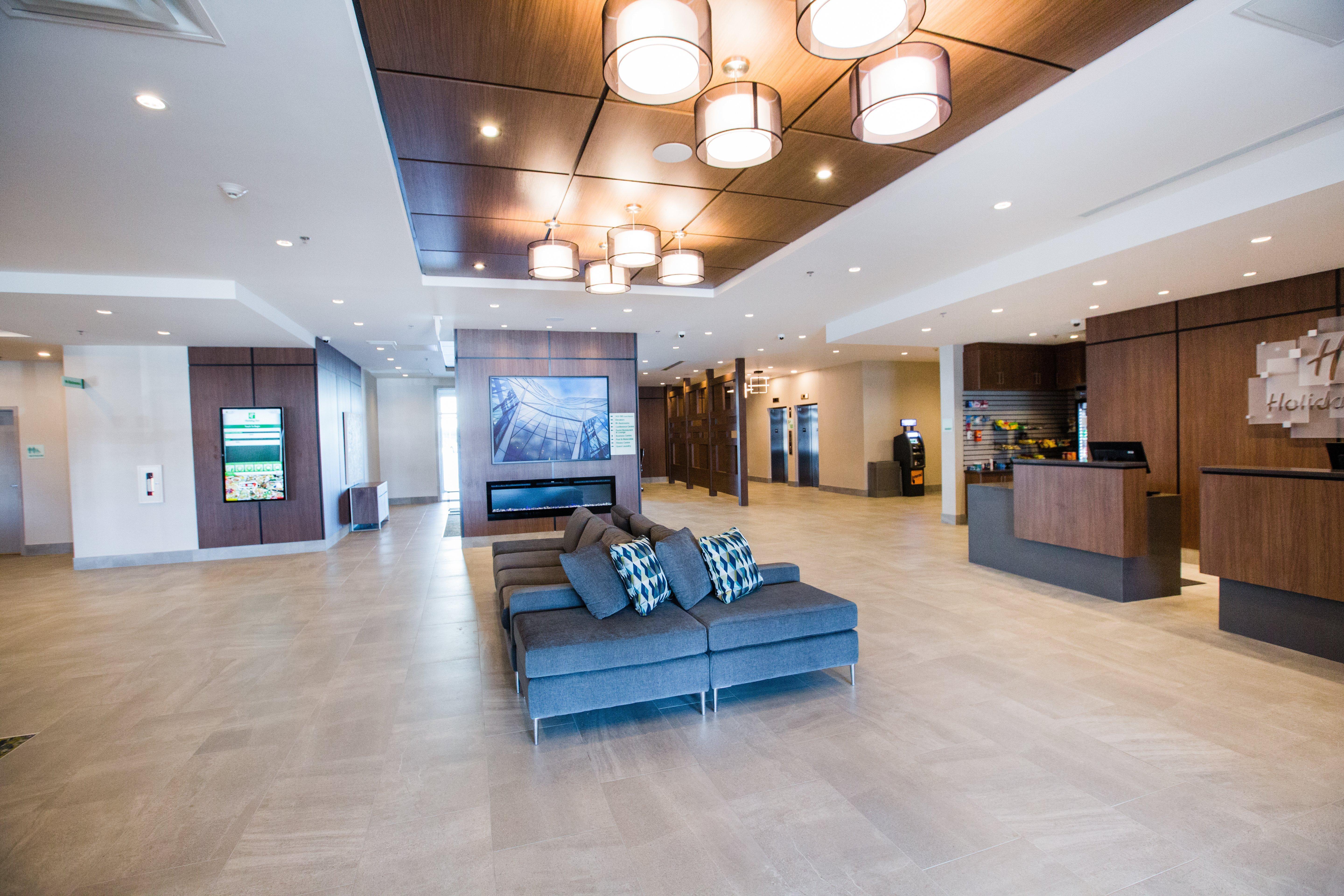 Holiday Inn Calgary South Conference Center 외부 사진